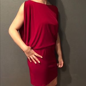 Jessica Simpson Sleeveless dress